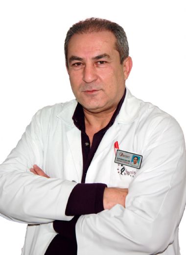 Surgeon M. Ergün ESER